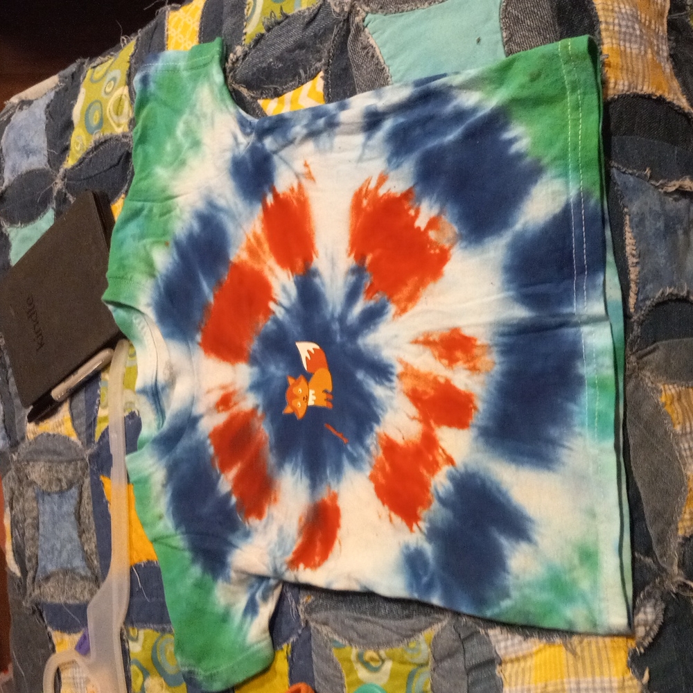 Tee shirt